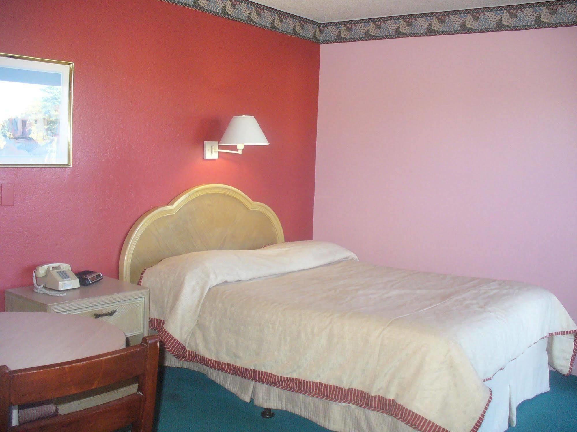 Western States Inn - San Miguel Ruang foto